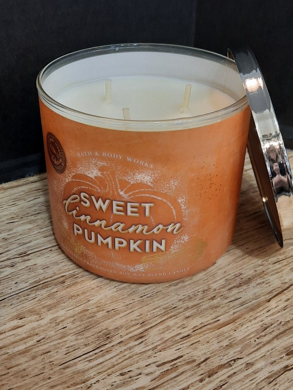 "SWEET CINNAMON PUMPKIN" Bath And Body Works 3 WICK